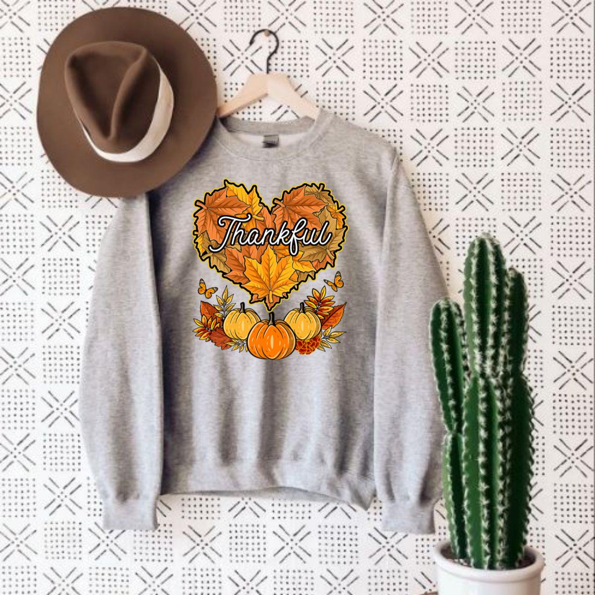 Happpy Thanksgiving Autumn Fall Maple Leaves Thankful T-Shirt Happpy Thanksgiving Autumn Fall Maple Leaves Thankful T-Shirt