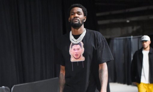 Deandre Ayton, Bloody Devin Booker Unisex T-Shirt