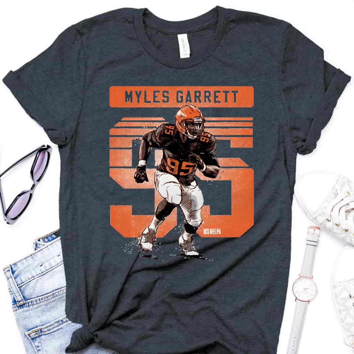 Myles Garrett 95 Cleveland Browns T-Shirt Myles Garrett 95 Cleveland Browns T-Shirt