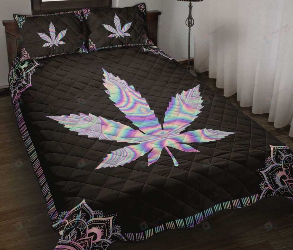 Hologram Weed Bedding Set Hologram Weed Bedding Set
