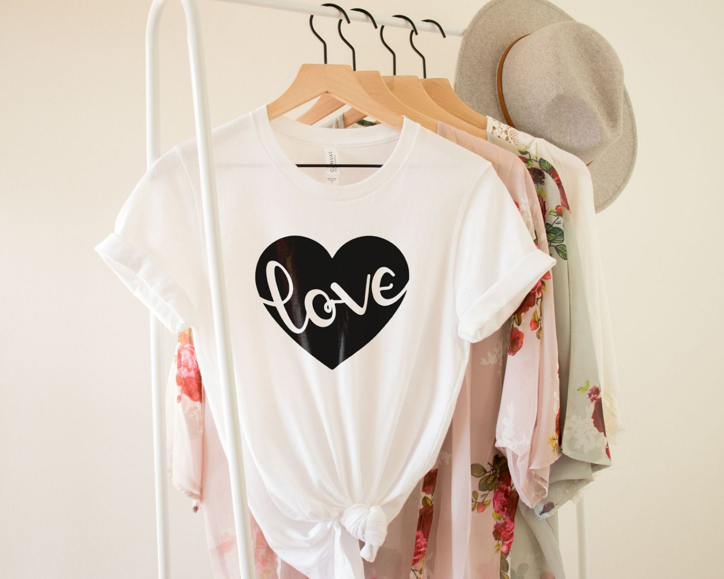 Love Valentines Day T-Shirt Love Valentines Day T-Shirt