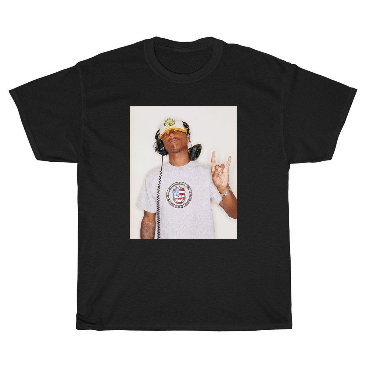 PHARRELL NERD Short Sleeve T-Shirt PHARRELL NERD Short Sleeve T-Shirt