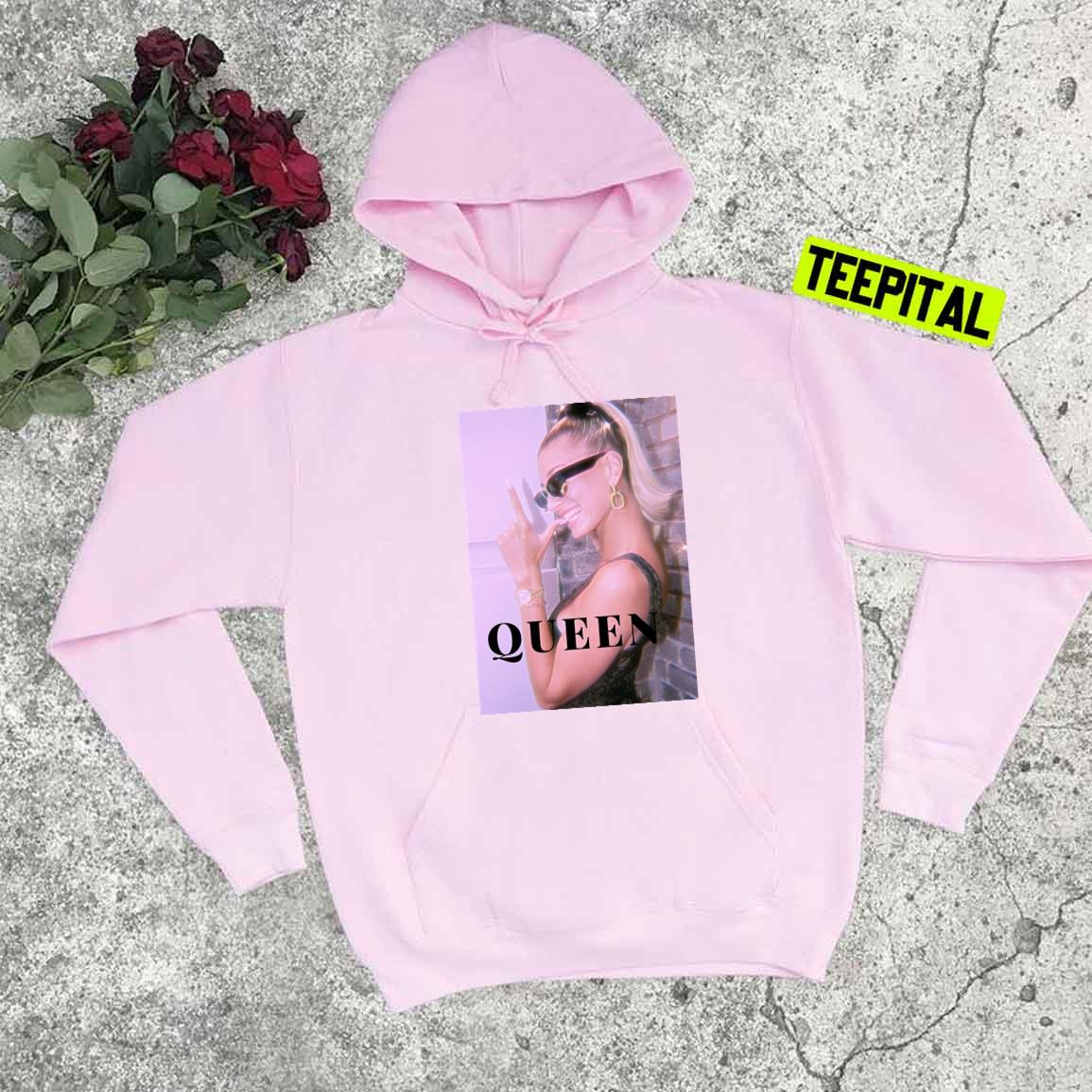 Queen Hailey Bieber T-Shirt Queen Hailey Bieber T-Shirt