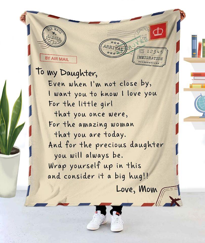 To My Daughter Wrap Yourself Up Fleece Blanket Quilt Blanket Christmas Birthday New Year Anniversary Love From Mom To My Daughter Wrap Yourself Up Fleece Blanket Quilt Blanket Christmas Birthday New Year Anniversary Love From Mom