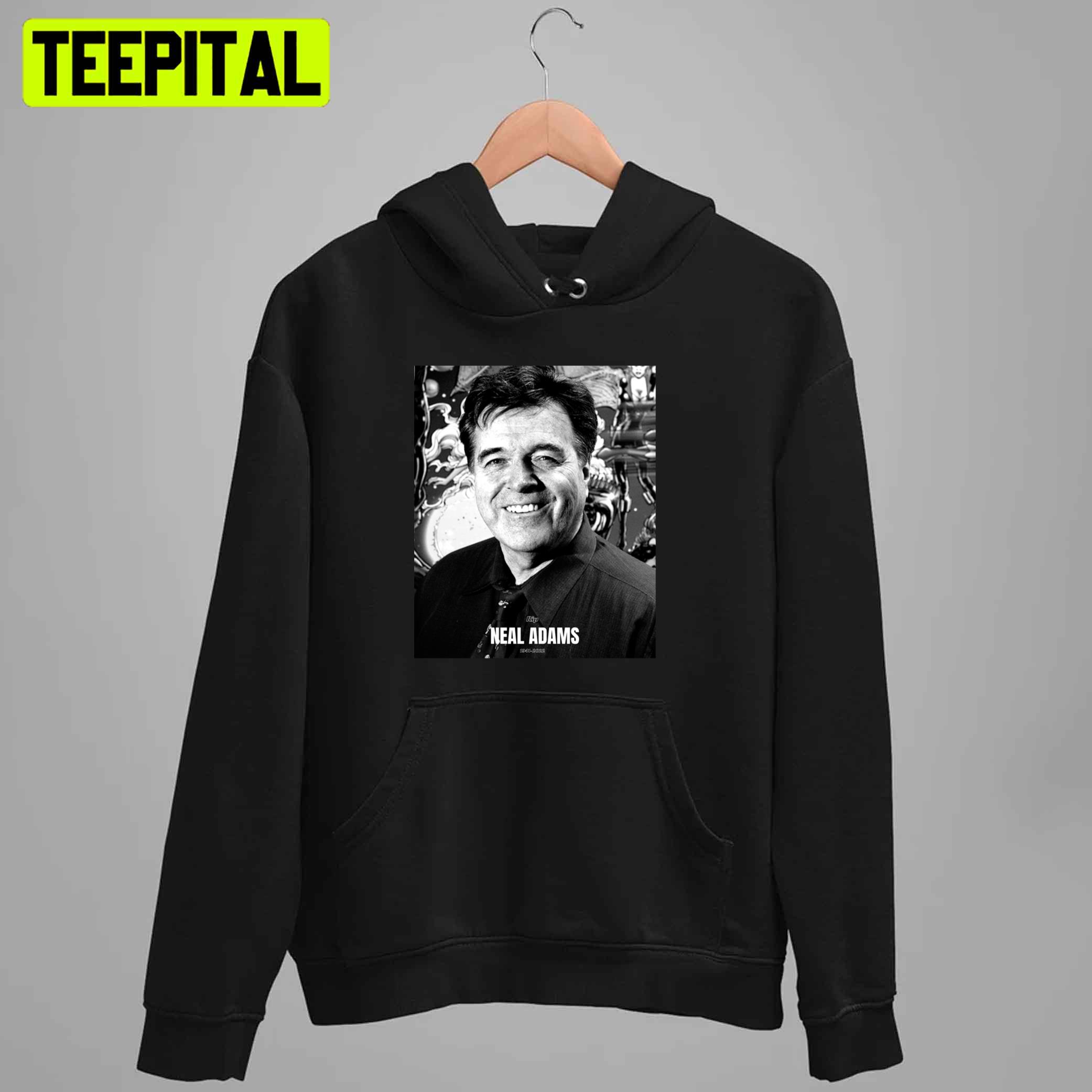 Black Style Neal Adams 1941-2022 Unisex T-Shirt Black Style Neal Adams 1941-2022 Unisex T-Shirt