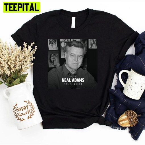 Rip Neal Adams 1941-2022 Comic Legend Unisex T-Shirt