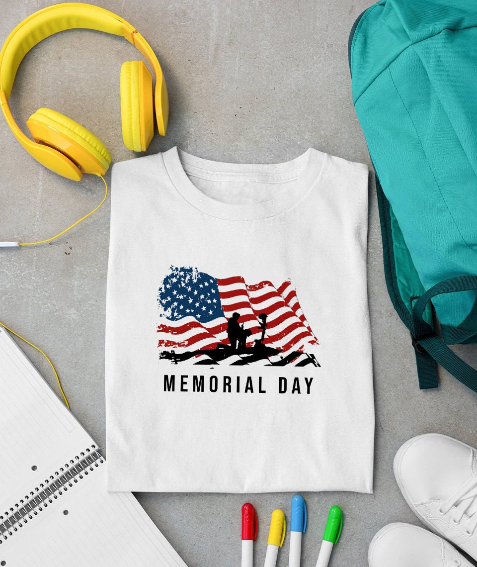American Flag Flying Memorial Day Unisex T-Shirt American Flag Flying Memorial Day Unisex T-Shirt