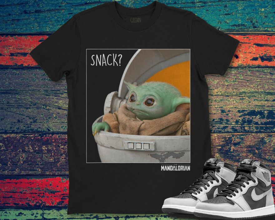 Baby Yoda Star Wars The Mandalorian The Child Snack Time T-Shirt Baby Yoda Star Wars The Mandalorian The Child Snack Time T-Shirt