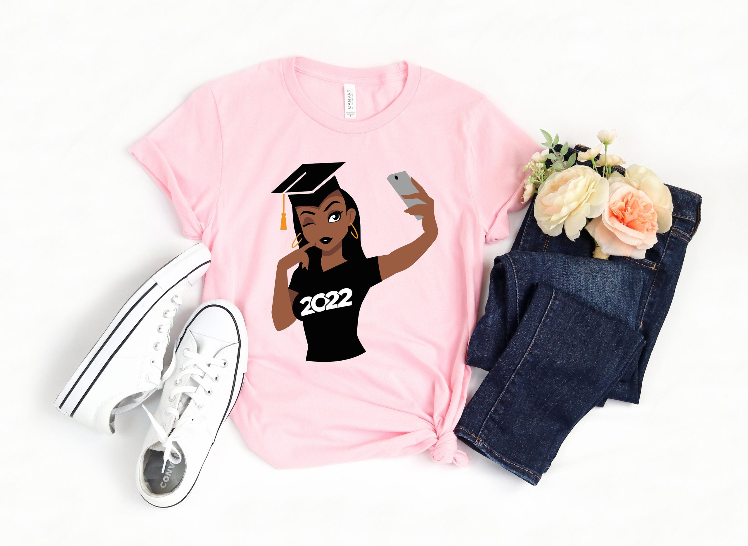 Black Woman Selfie 2022 Graduation Day Unisex T-Shirt Black Woman Selfie 2022 Graduation Day Unisex T-Shirt