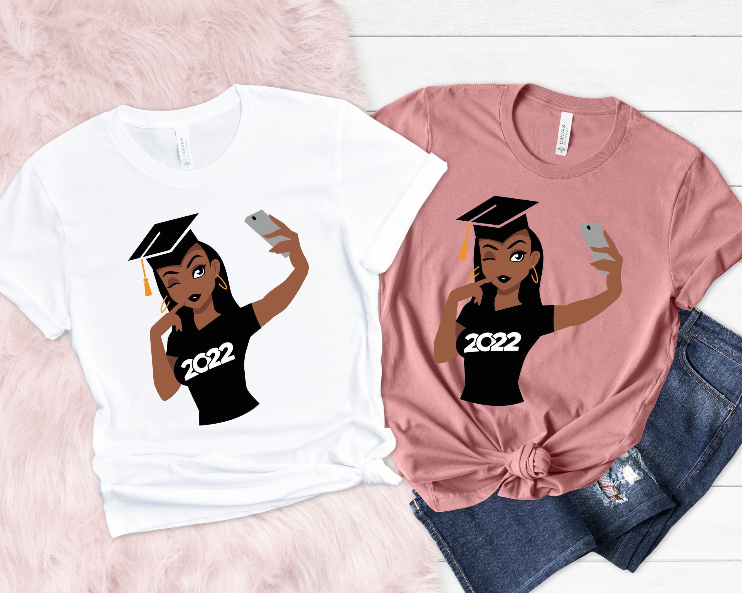 Black Woman Selfie 2022 Graduation Day Unisex T-Shirt Black Woman Selfie 2022 Graduation Day Unisex T-Shirt