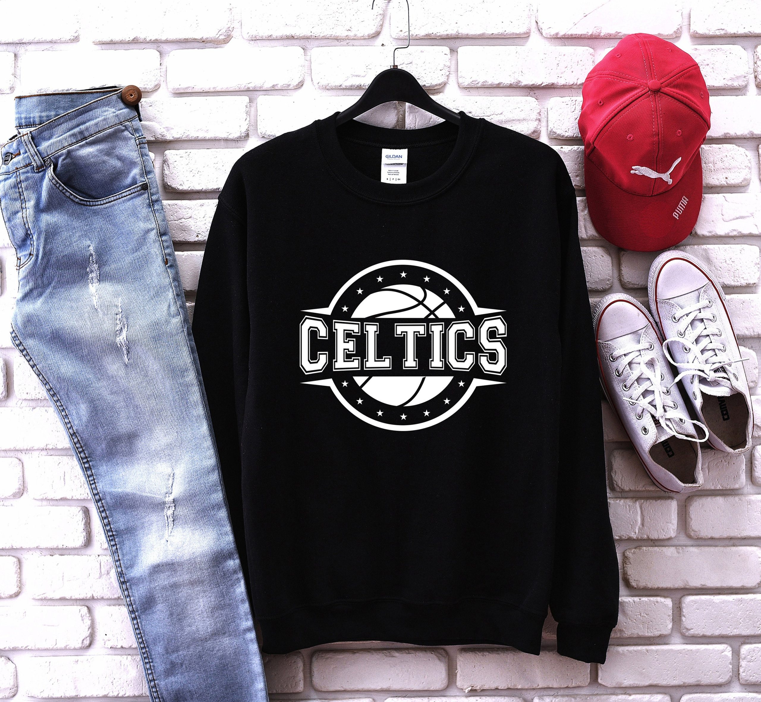 Classic Vintage Style Basketball Unisex Hoodie Classic Vintage Style Basketball Unisex Hoodie