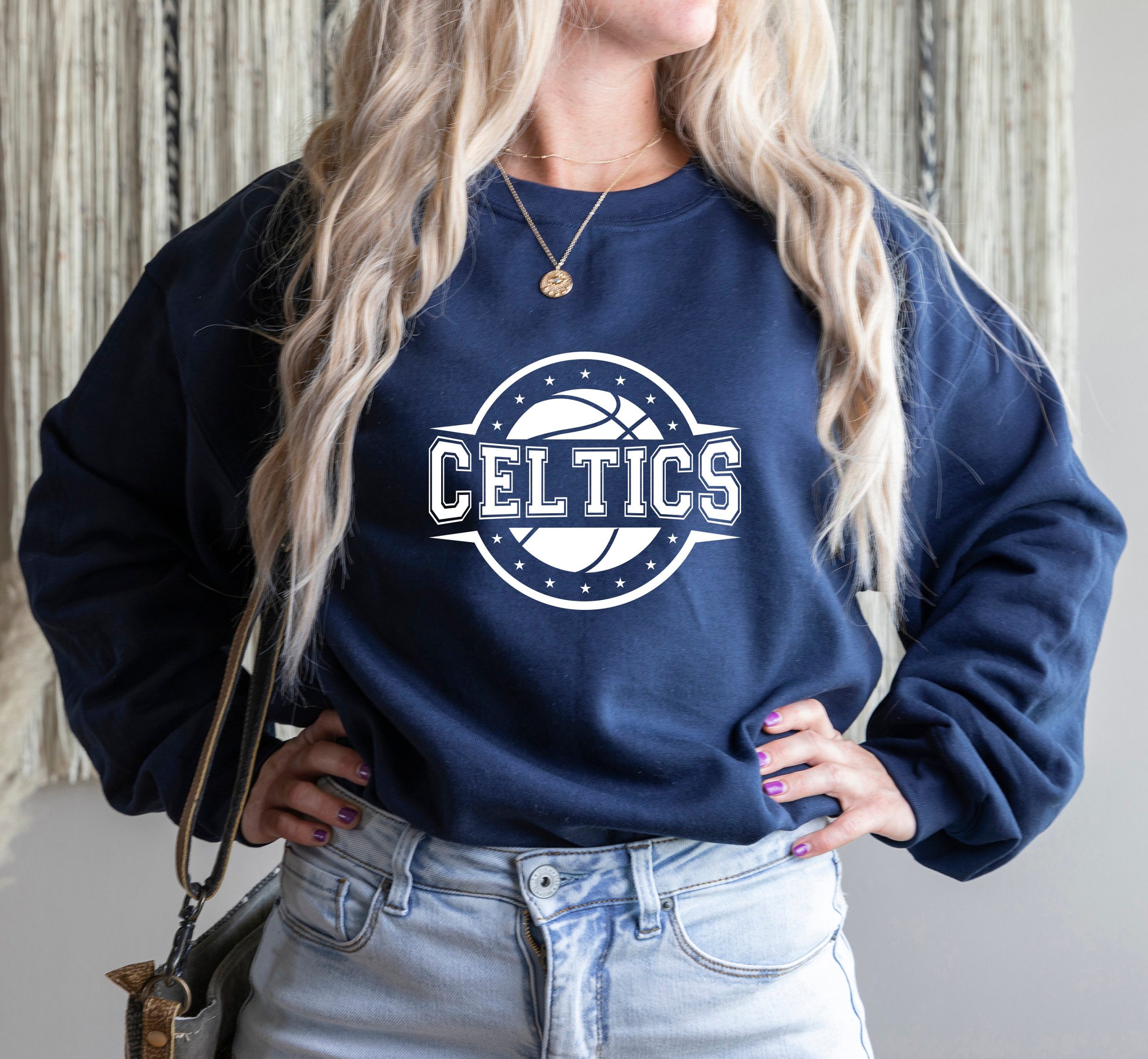 Classic Vintage Style Basketball Unisex Hoodie Classic Vintage Style Basketball Unisex Hoodie