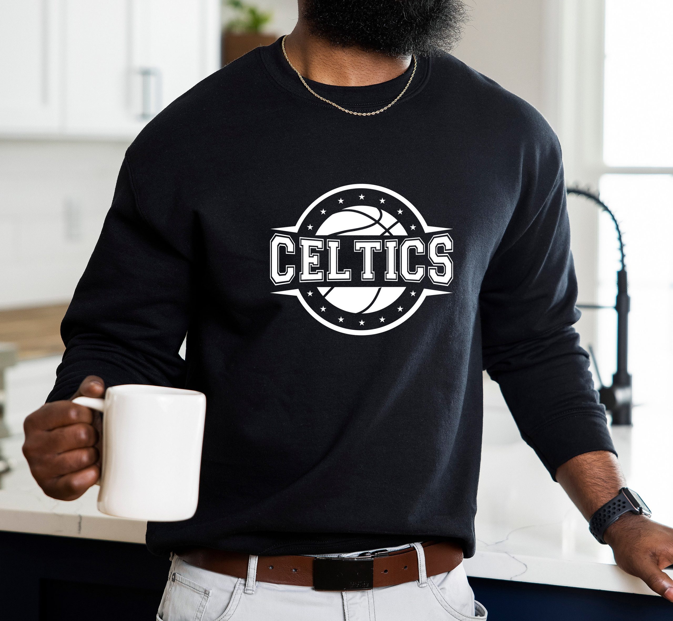 Classic Vintage Style Basketball Unisex Hoodie Classic Vintage Style Basketball Unisex Hoodie