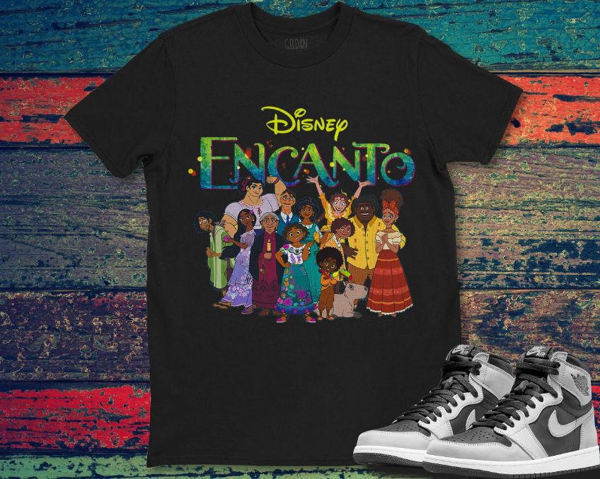 Disney Encanto Madrigal Family T-Shirt Disney Encanto Madrigal Family T-Shirt