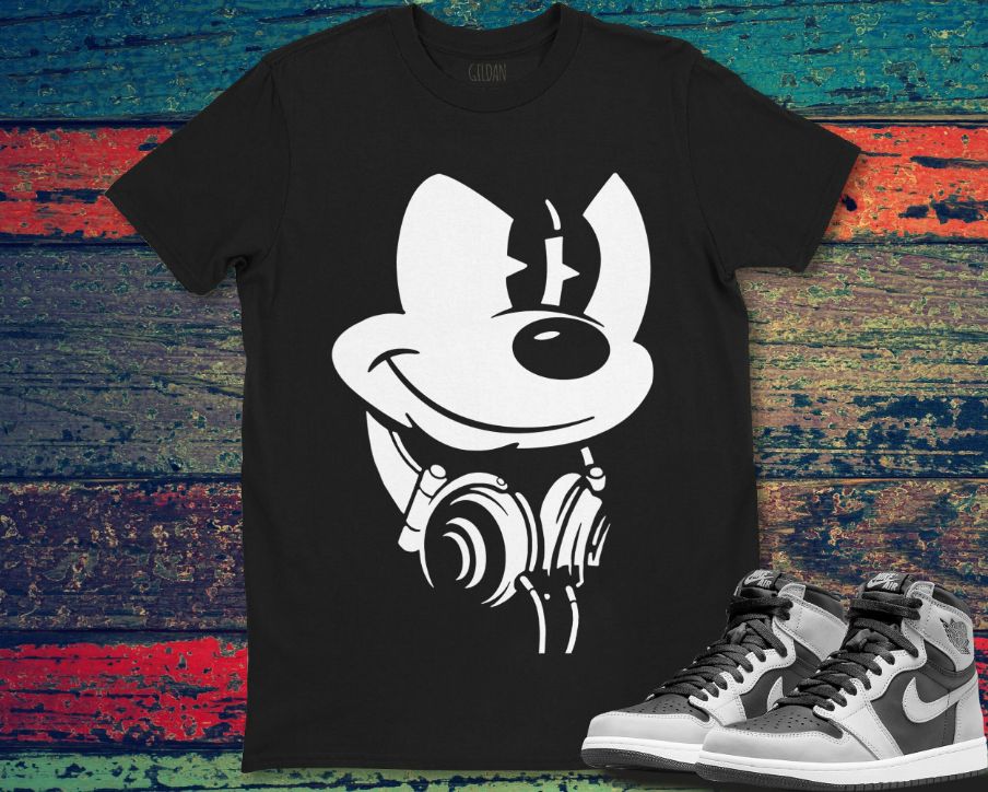 Disney Mickey Mouse Headphones T-Shirt Disney Mickey Mouse Headphones T-Shirt