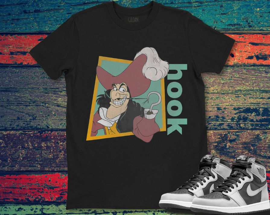 Disney Peter Pan Retro Captain Hook Smirking Unisex Gift T-Shirt Disney Peter Pan Retro Captain Hook Smirking Unisex Gift T-Shirt