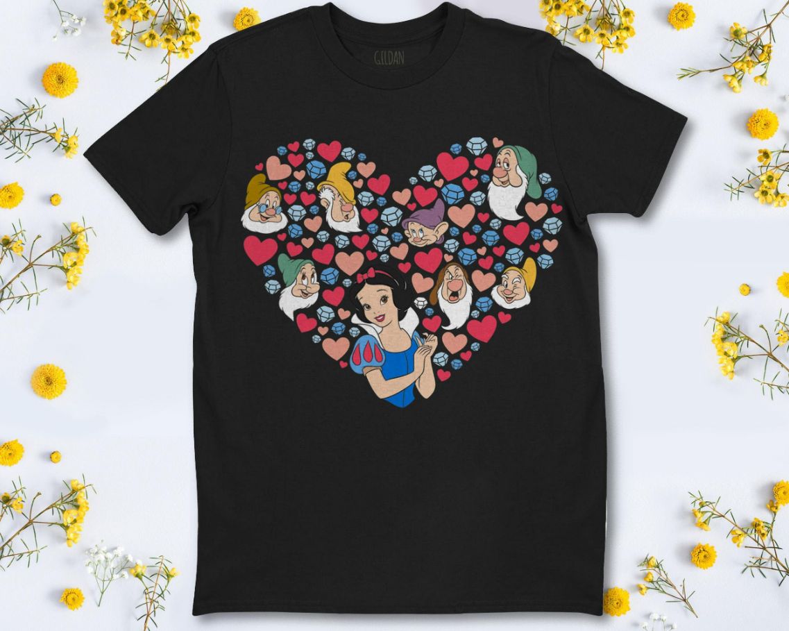 Disney Snow White and the Seven Dwarfs Heart Valentines Day Unisex T-Shirt Disney Snow White and the Seven Dwarfs Heart Valentines Day Unisex T-Shirt
