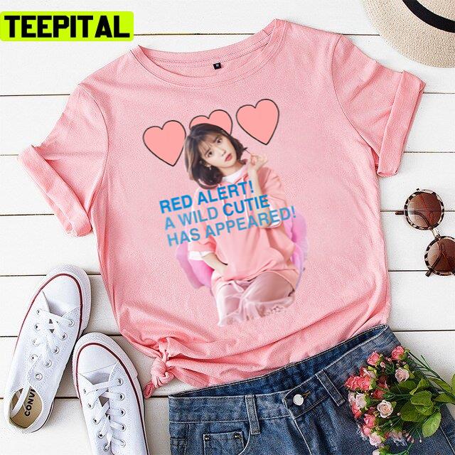 Iu Pastel Pink Korean Celeb Design Unisex T-Shirt Iu Pastel Pink Korean Celeb Design Unisex T-Shirt