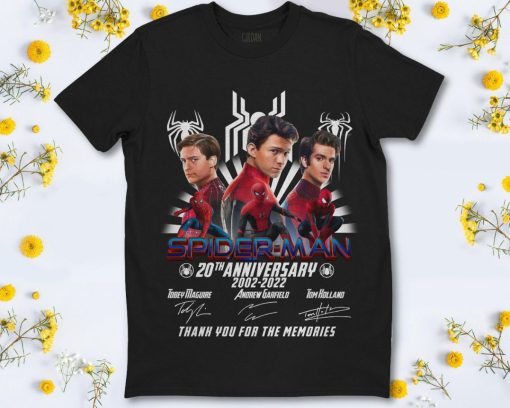 Marvel Spider-man Three Versions Portrait T-Shirt