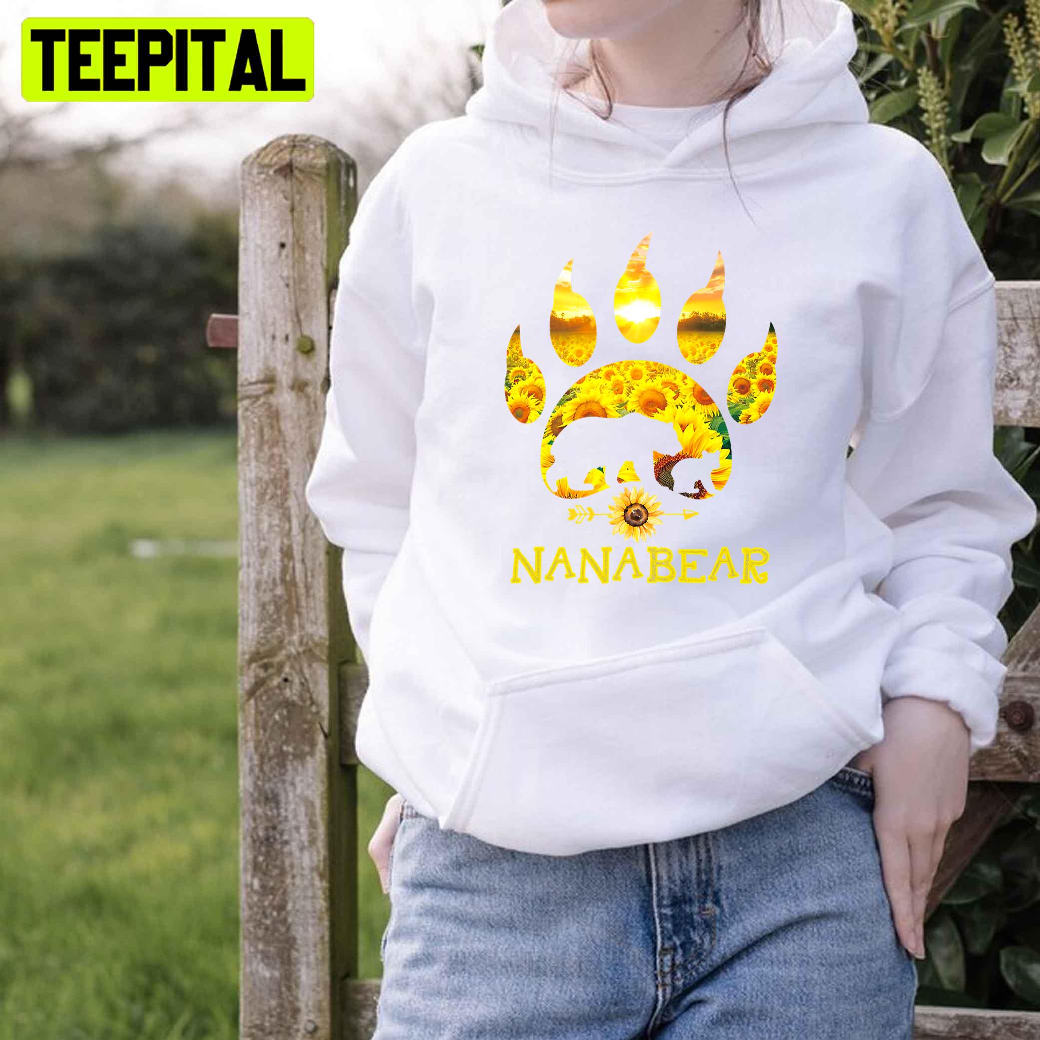 Nana Bear Sunflower Mother's Day Unisex T-Shirt Nana Bear Sunflower Mother's Day Unisex T-Shirt
