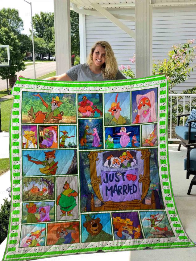 Robin Hood 1973 Quilt Blanket Robin Hood 1973 Quilt Blanket