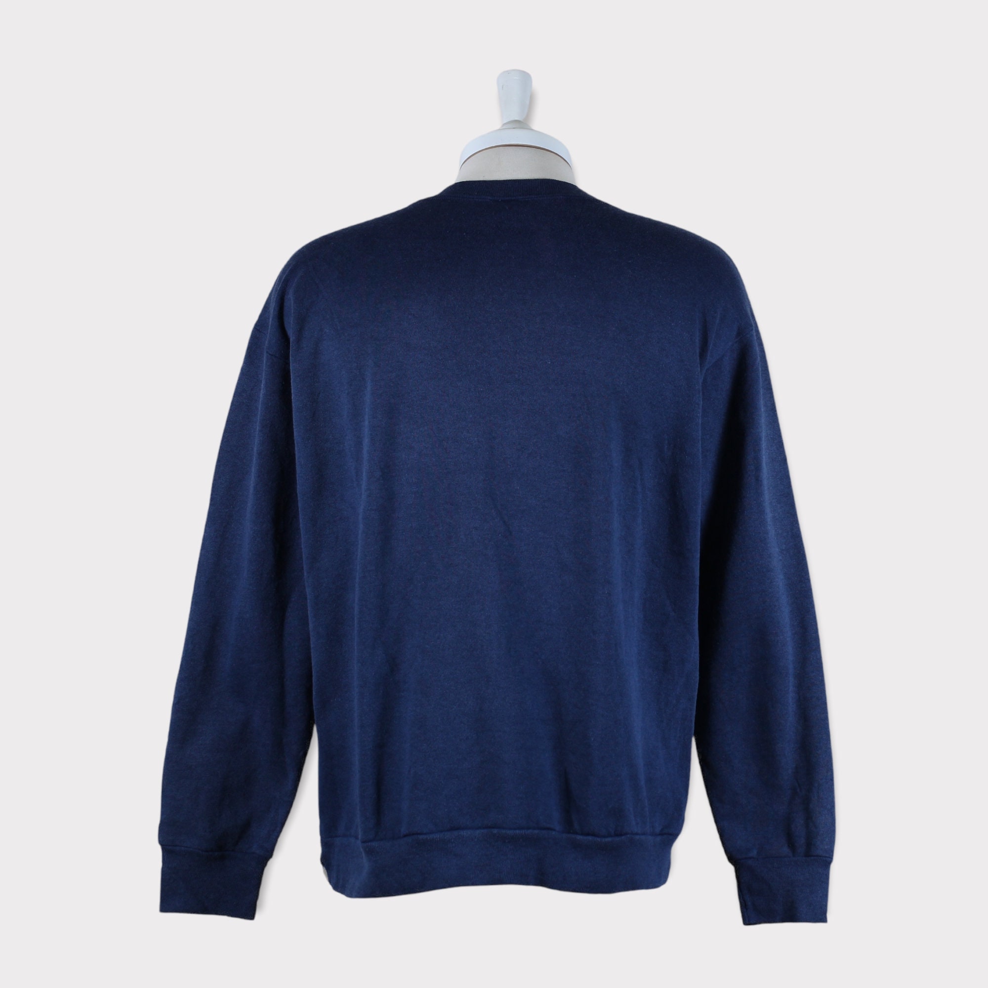 Vintage 90s University Of Notre Dame Football Ncaa Unisex Sweatshirt Vintage 90s University Of Notre Dame Football Ncaa Unisex Sweatshirt