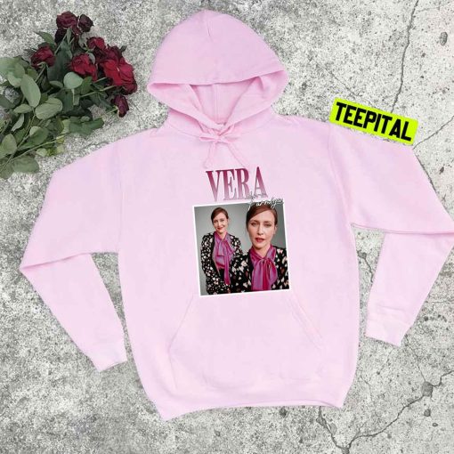 Vintage 90s Vera Farmiga Unisex T-Shirt