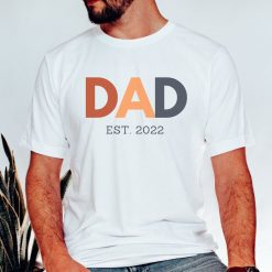 Vintage Color Dad Est 2022 Happy Father’s Day Unisex T-Shirt
