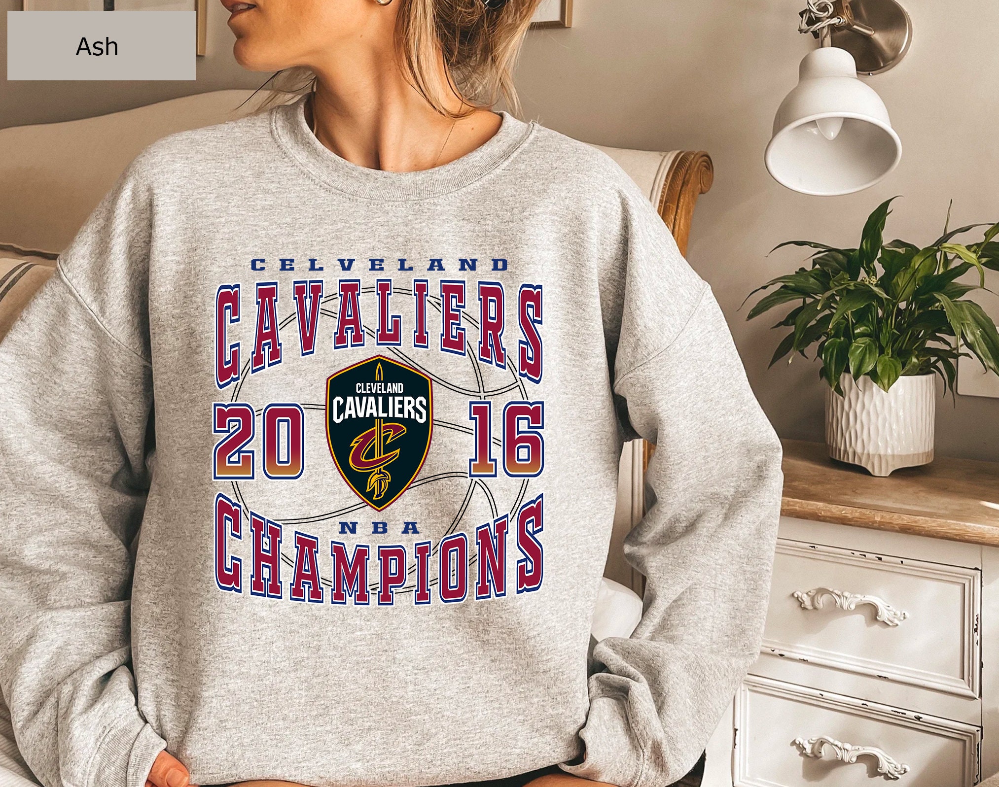 Vintage Style Cleveland Cavaliers 2016 Basketball Unisex Sweatshirt Vintage Style Cleveland Cavaliers 2016 Basketball Unisex Sweatshirt