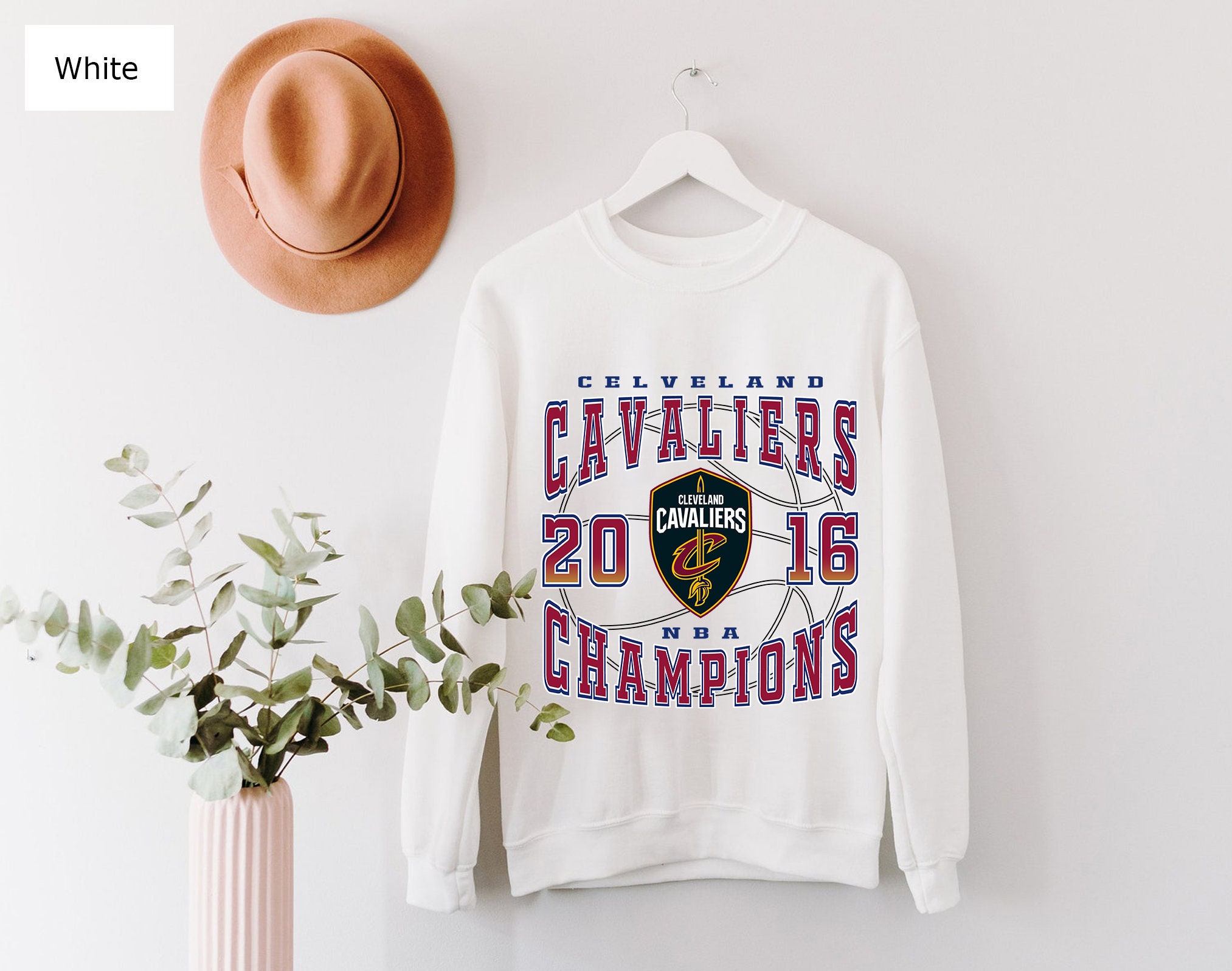 Vintage Style Cleveland Cavaliers 2016 Basketball Unisex Sweatshirt Vintage Style Cleveland Cavaliers 2016 Basketball Unisex Sweatshirt