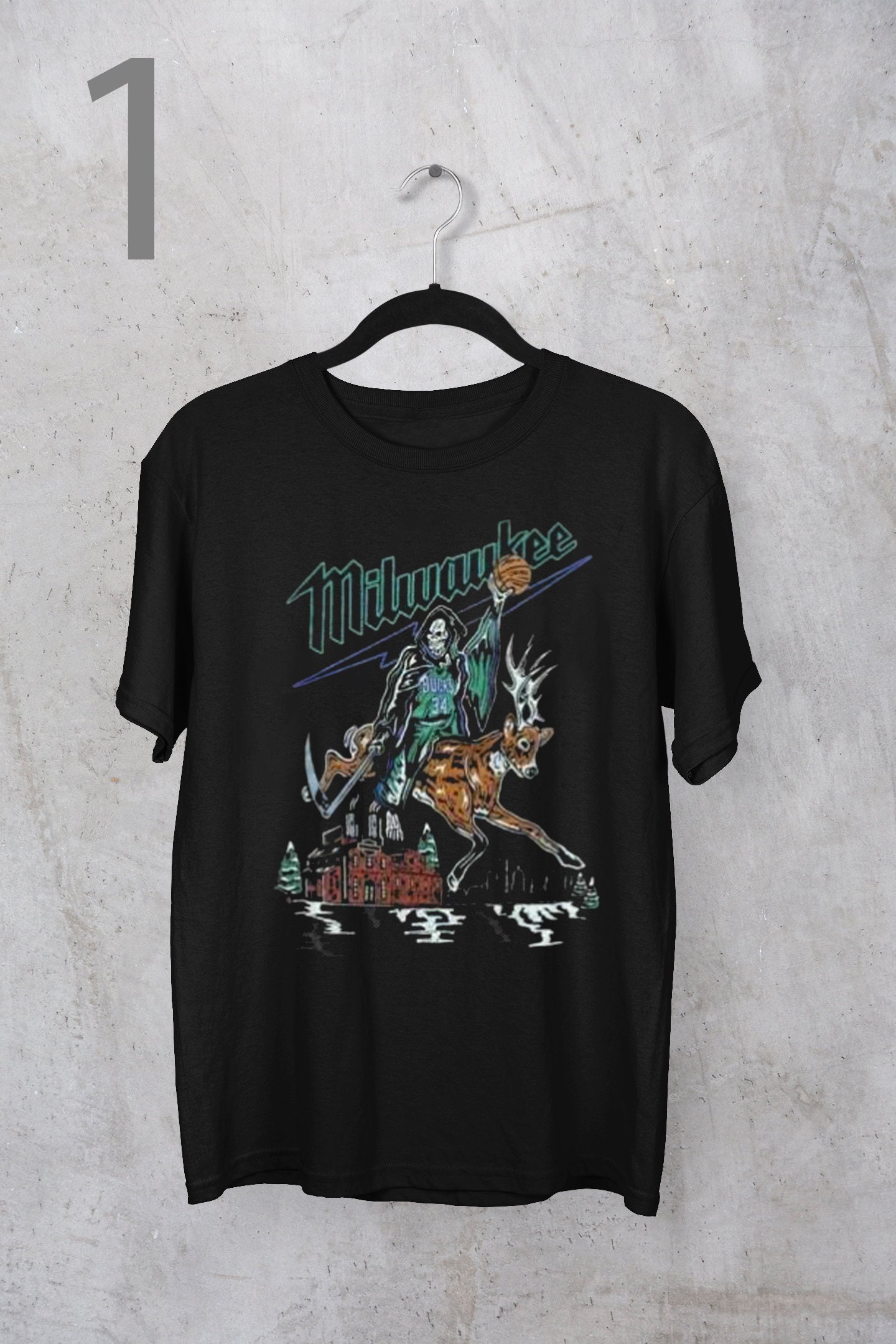 Art 80s Vintage Milwaukee Bucks Basketball Unisex T-shirt Art 80s Vintage Milwaukee Bucks Basketball Unisex T-shirt