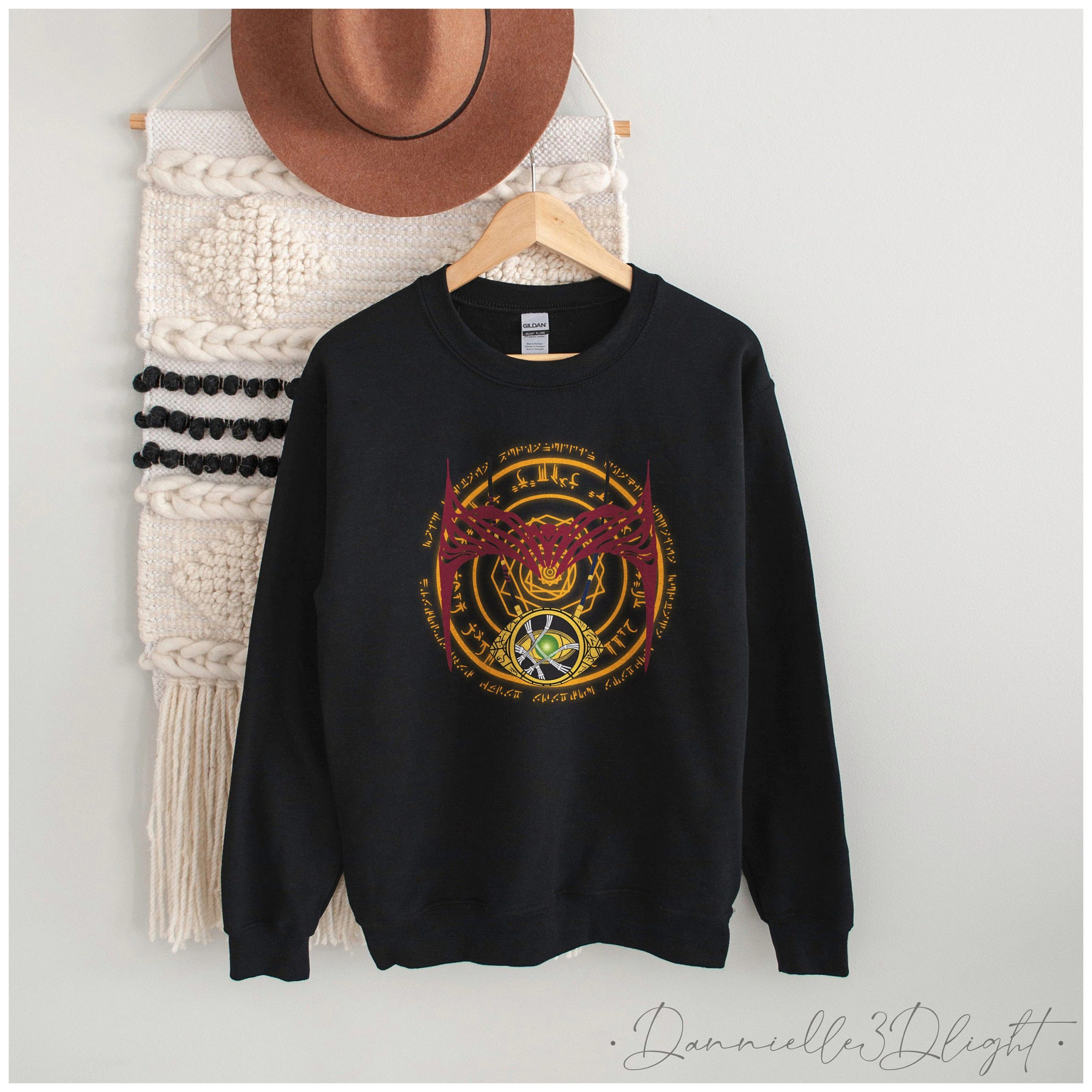 Art Scarlet Witch Multiverse Madness Doctor Strange Unisex Sweatshirt Art Scarlet Witch Multiverse Madness Doctor Strange Unisex Sweatshirt