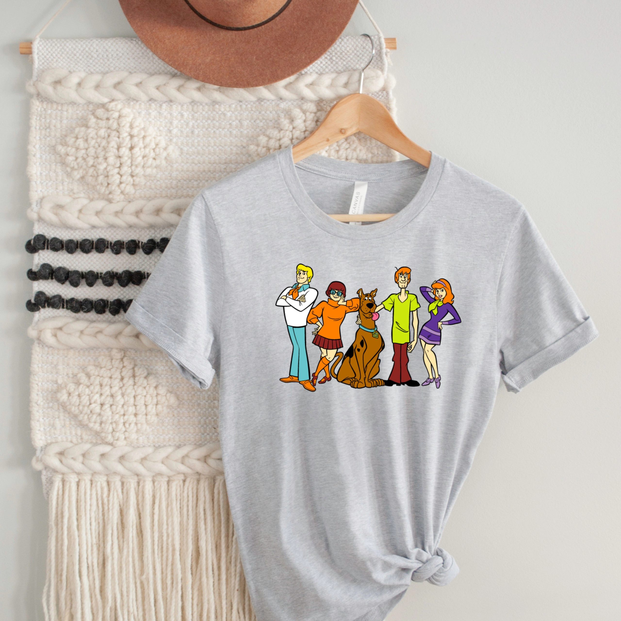 Cartoon Friends Scooby Doo Friends Animated Films 69's Unisex T-Shirt Cartoon Friends Scooby Doo Friends Animated Films 69's Unisex T-Shirt