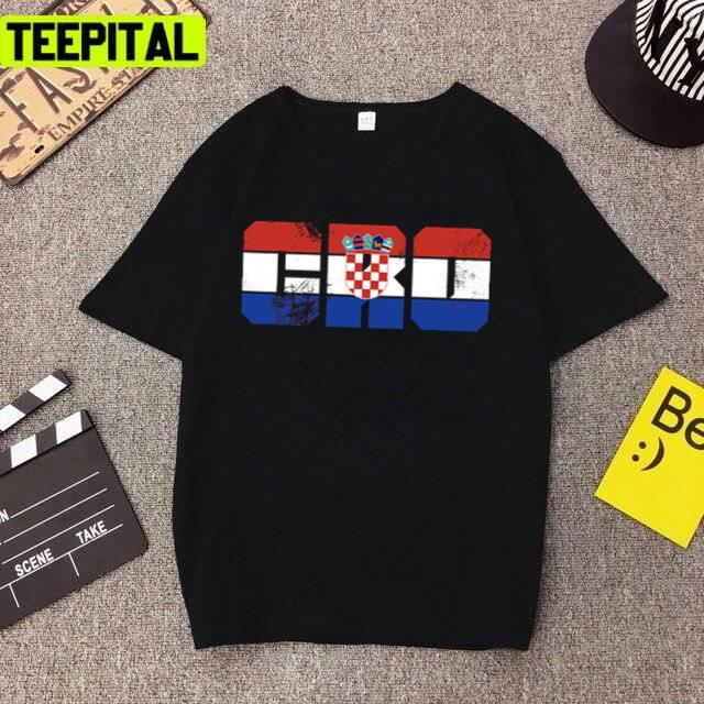 Croatia Serbia Retro Flag Cro Unisex T-Shirt Croatia Serbia Retro Flag Cro Unisex T-Shirt