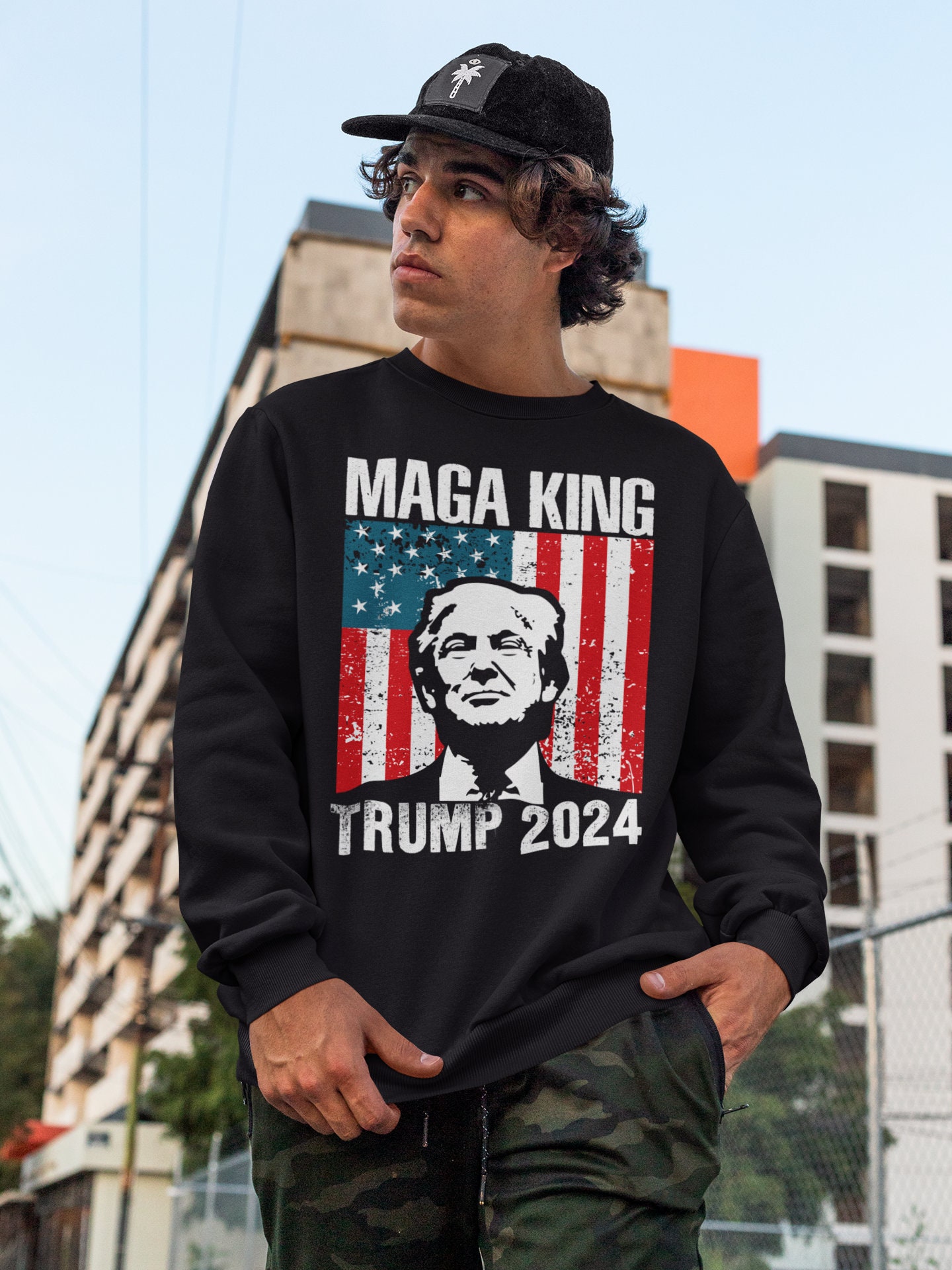 Maga King Crewneck Vintage Unisex T-Shirt Maga King Crewneck Vintage Unisex T-Shirt