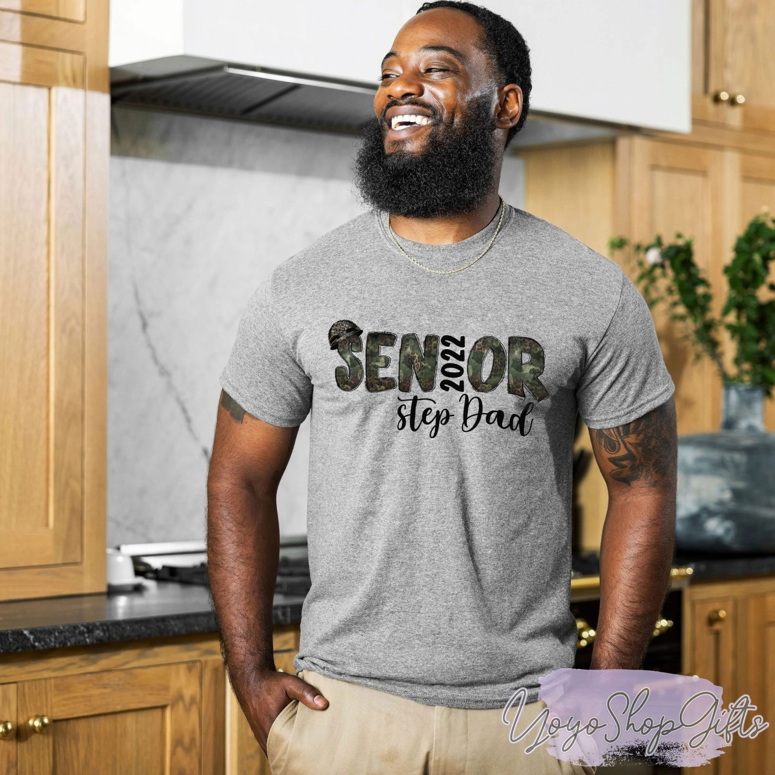 Senior 2022 Dad Father's Day Gift Veteran Camouflage Pattern Military Dad Unisex T-Shirt Senior 2022 Dad Father's Day Gift Veteran Camouflage Pattern Military Dad Unisex T-Shirt