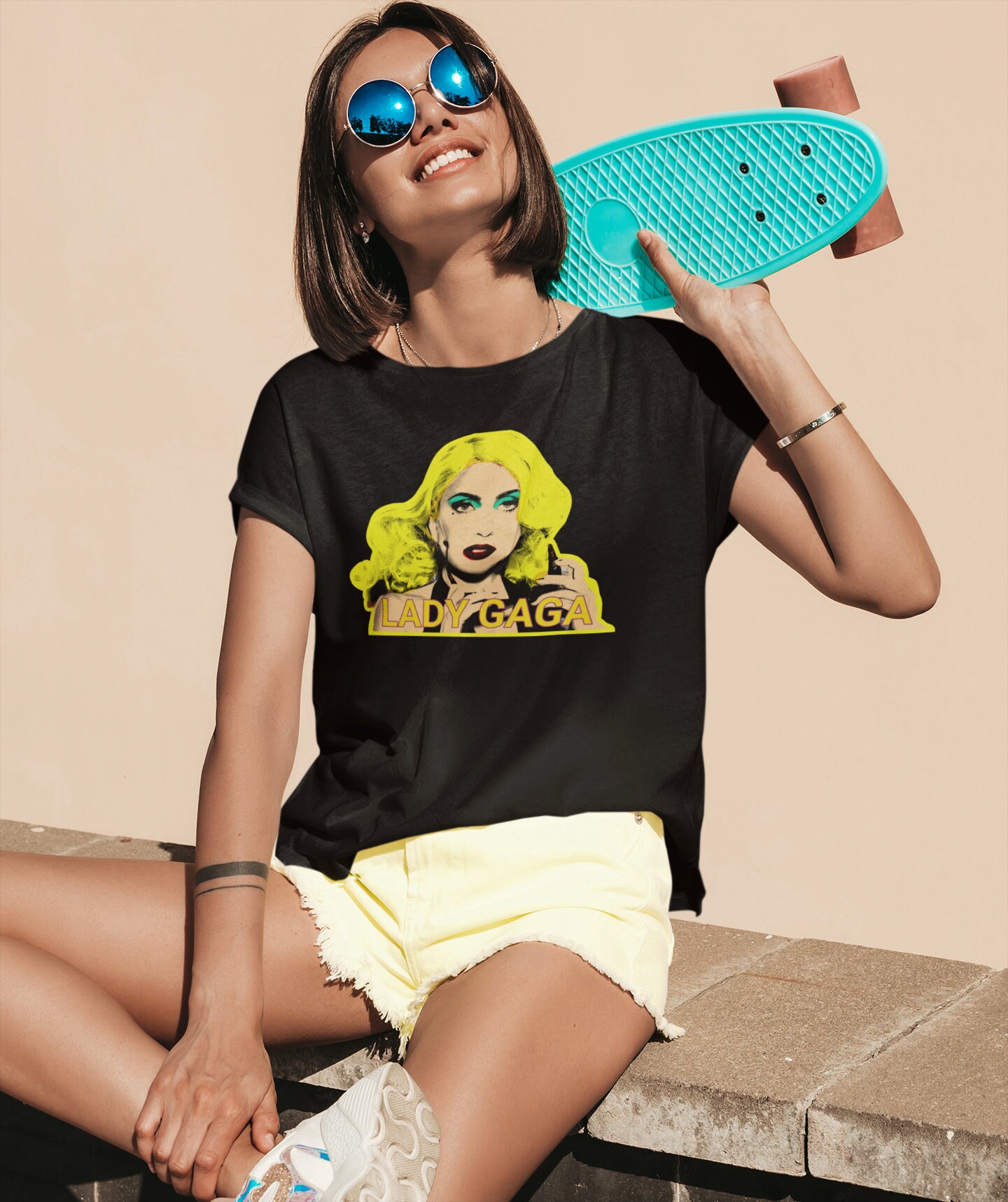 80's Retro Art Lady Gaga Unisex T-Shirt 80's Retro Art Lady Gaga Unisex T-Shirt