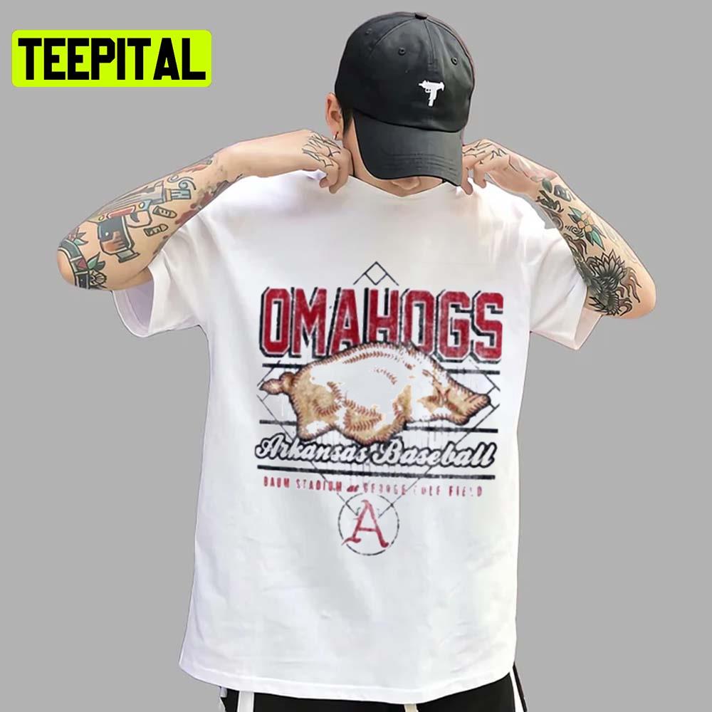 A Vintage Design Of Omahogs Arkansas Razorbaks Unisex T-Shirt A Vintage Design Of Omahogs Arkansas Razorbaks Unisex T-Shirt
