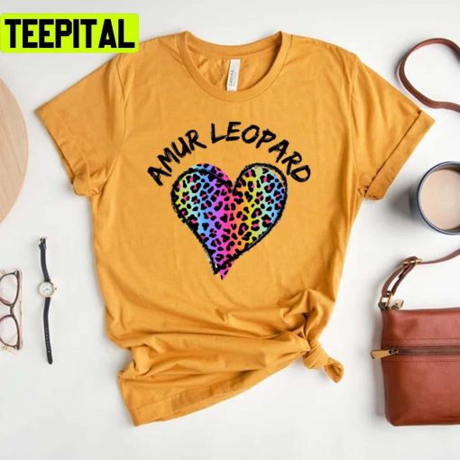 Amur Leopard Trending Design Unisex T-Shirt