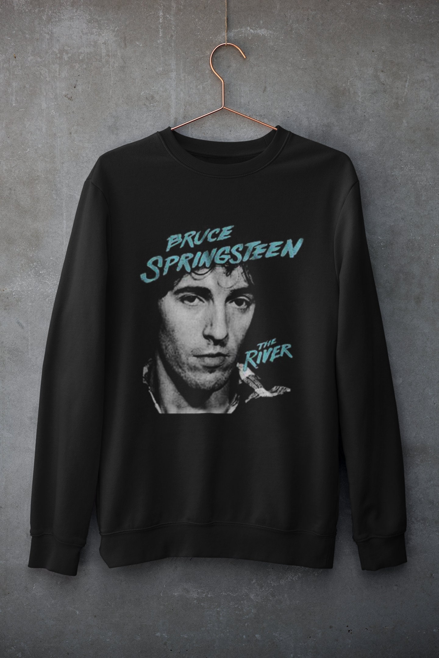 Bruces Pringsteen Men Illustration Unisex T-Shirt Bruces Pringsteen Men Illustration Unisex T-Shirt