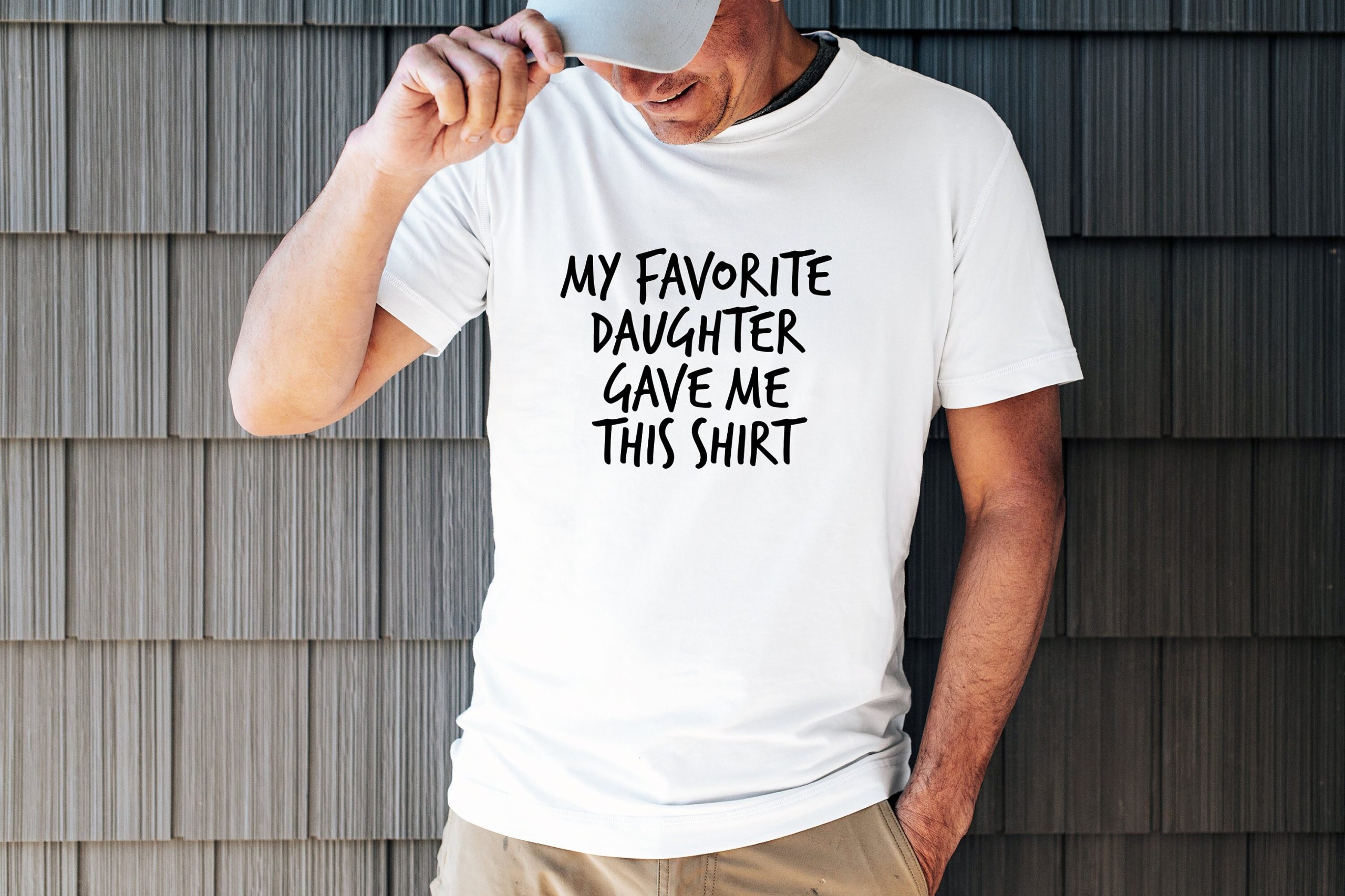 Funny Saying Men My Favorite Daughter Gave Me Unisex T-Shirt Funny Saying Men My Favorite Daughter Gave Me Unisex T-Shirt