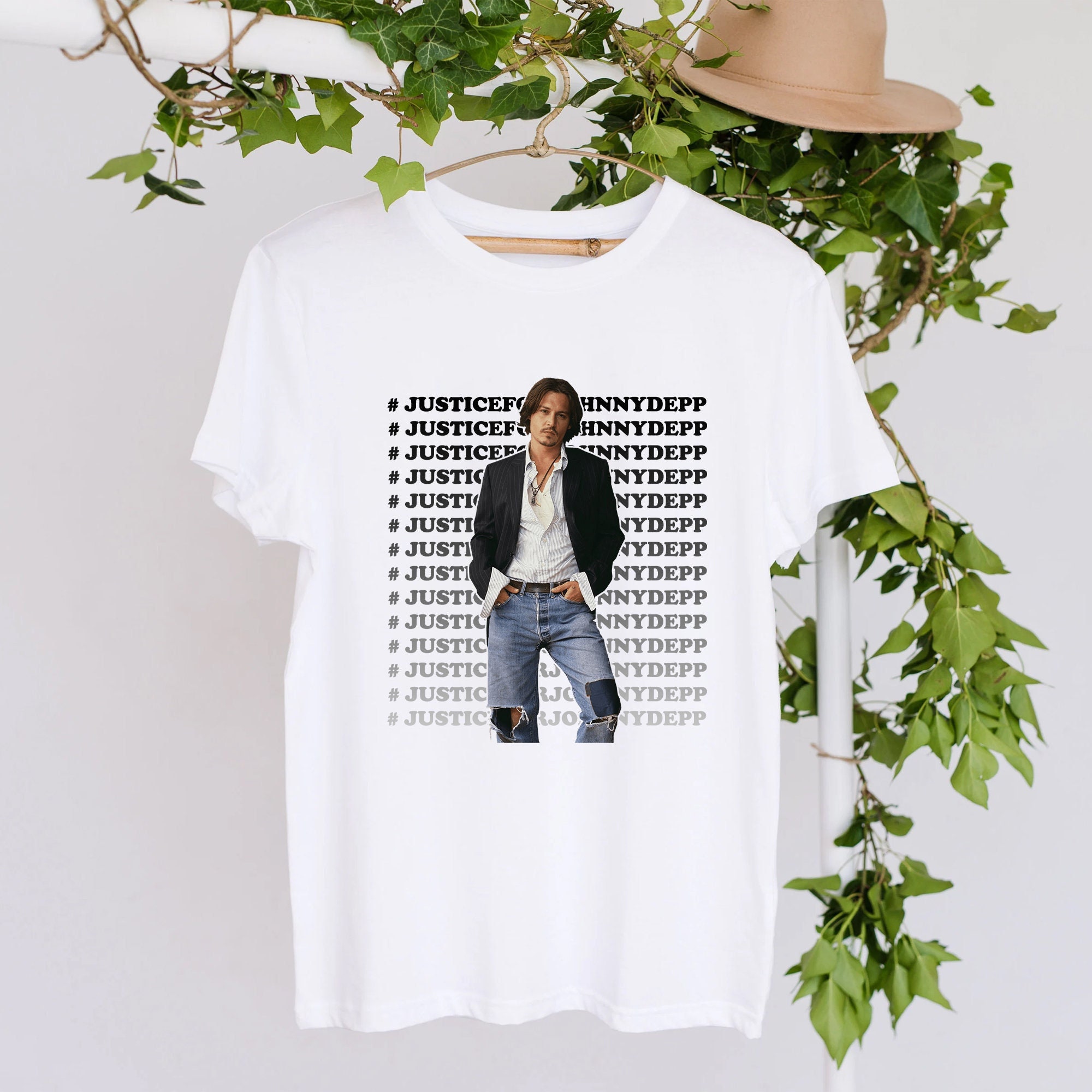Johnny Depp Violence Awareness Team Johnny Depp Amber Heard Unisex T-Shirt Johnny Depp Violence Awareness Team Johnny Depp Amber Heard Unisex T-Shirt