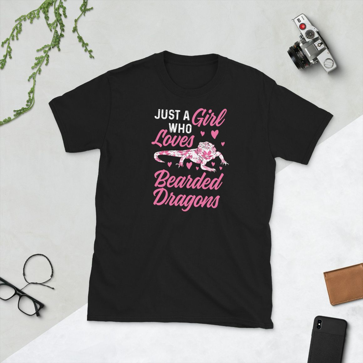 Just A girl Who Loves Bearded Dragons T-Shirt Just A girl Who Loves Bearded Dragons T-Shirt
