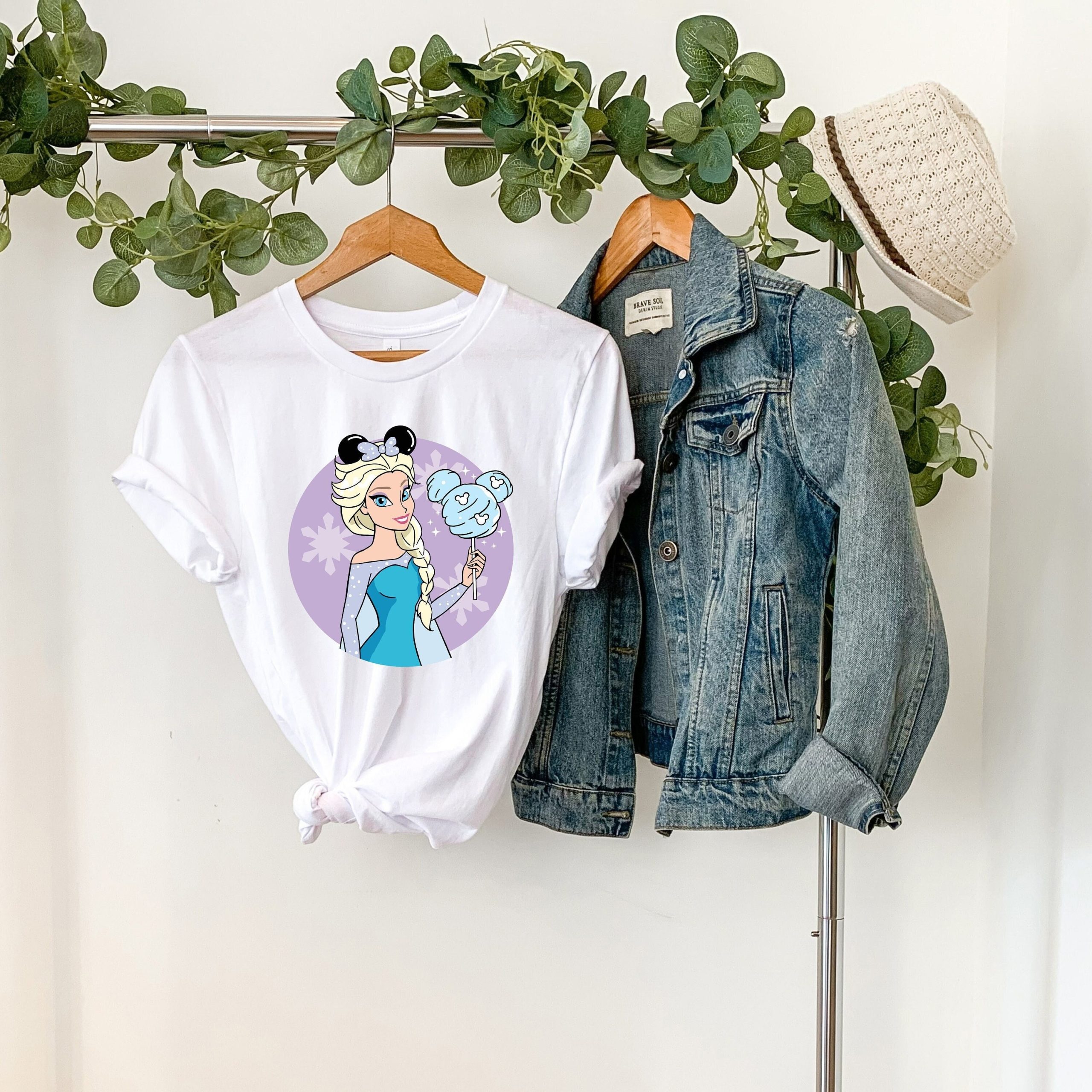Magic Kingdom Trip Disney Princess Elsa Unisex T-Shirt Magic Kingdom Trip Disney Princess Elsa Unisex T-Shirt