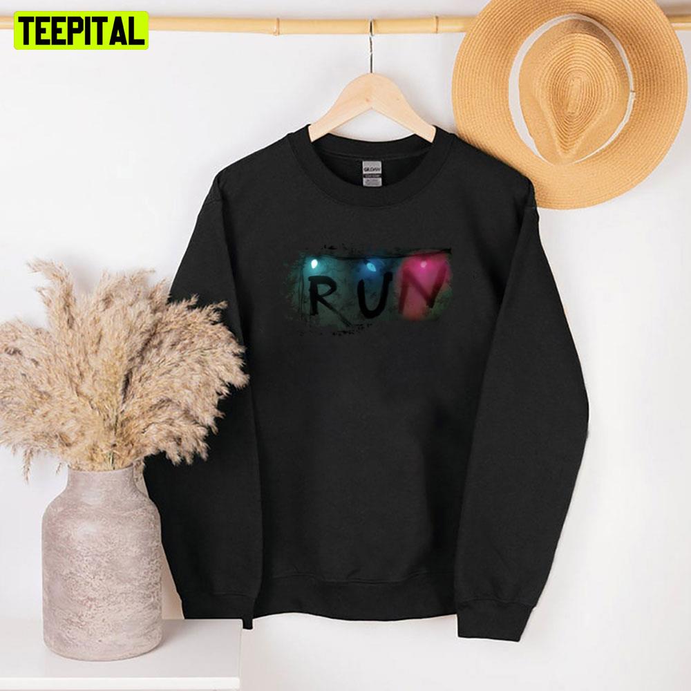 Run Stranger Things 4 Unisex Sweatshirt Run Stranger Things 4 Unisex Sweatshirt