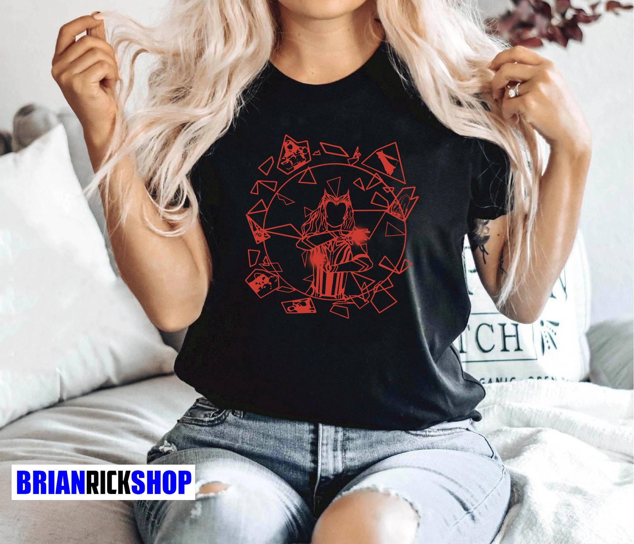 Scarlet Witch In Mirror Dimension Unisex Sweatshirt Scarlet Witch In Mirror Dimension Unisex Sweatshirt