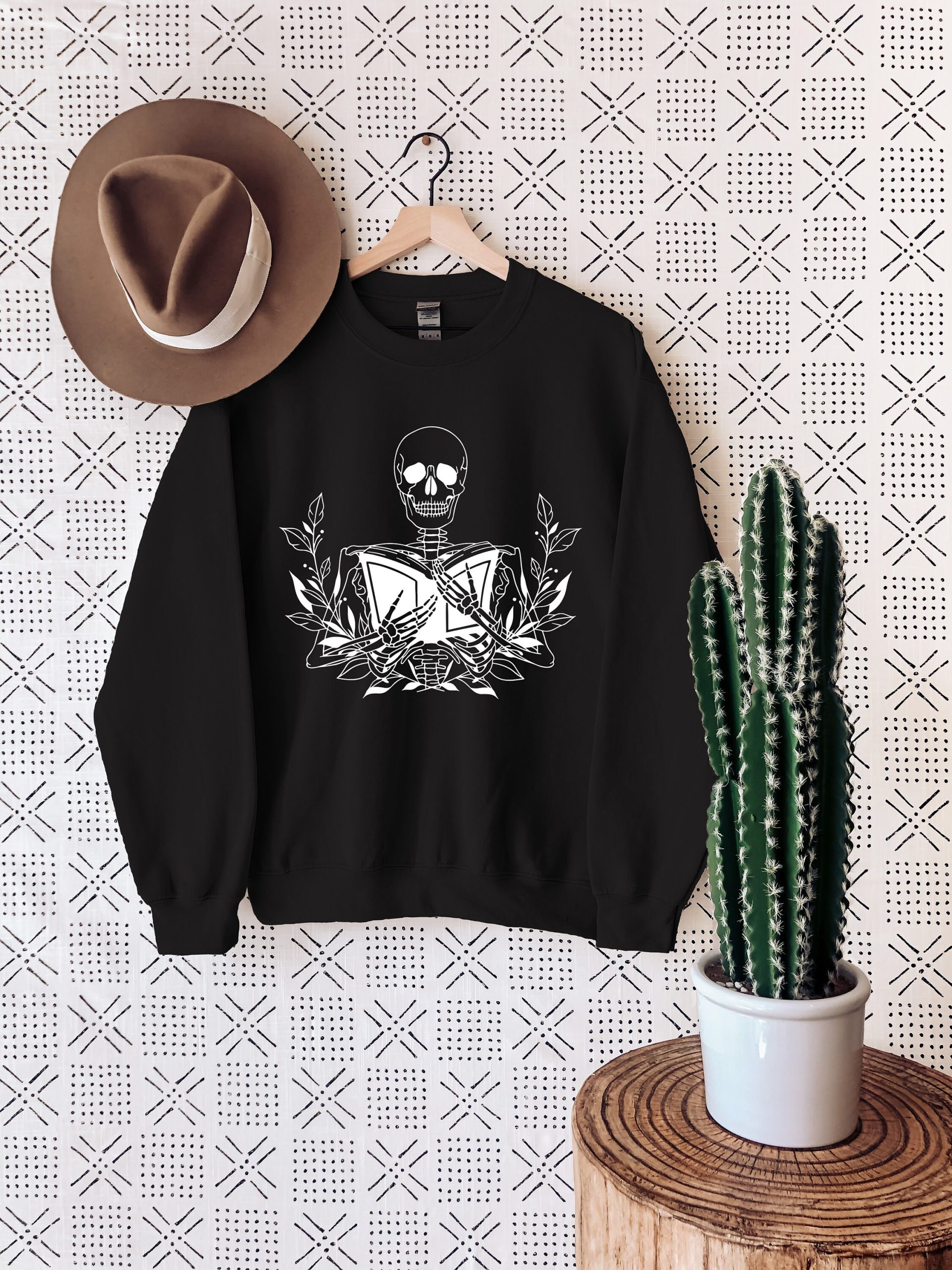 Skeleton With Book Unisex Sweatshirt Skeleton With Book Unisex Sweatshirt