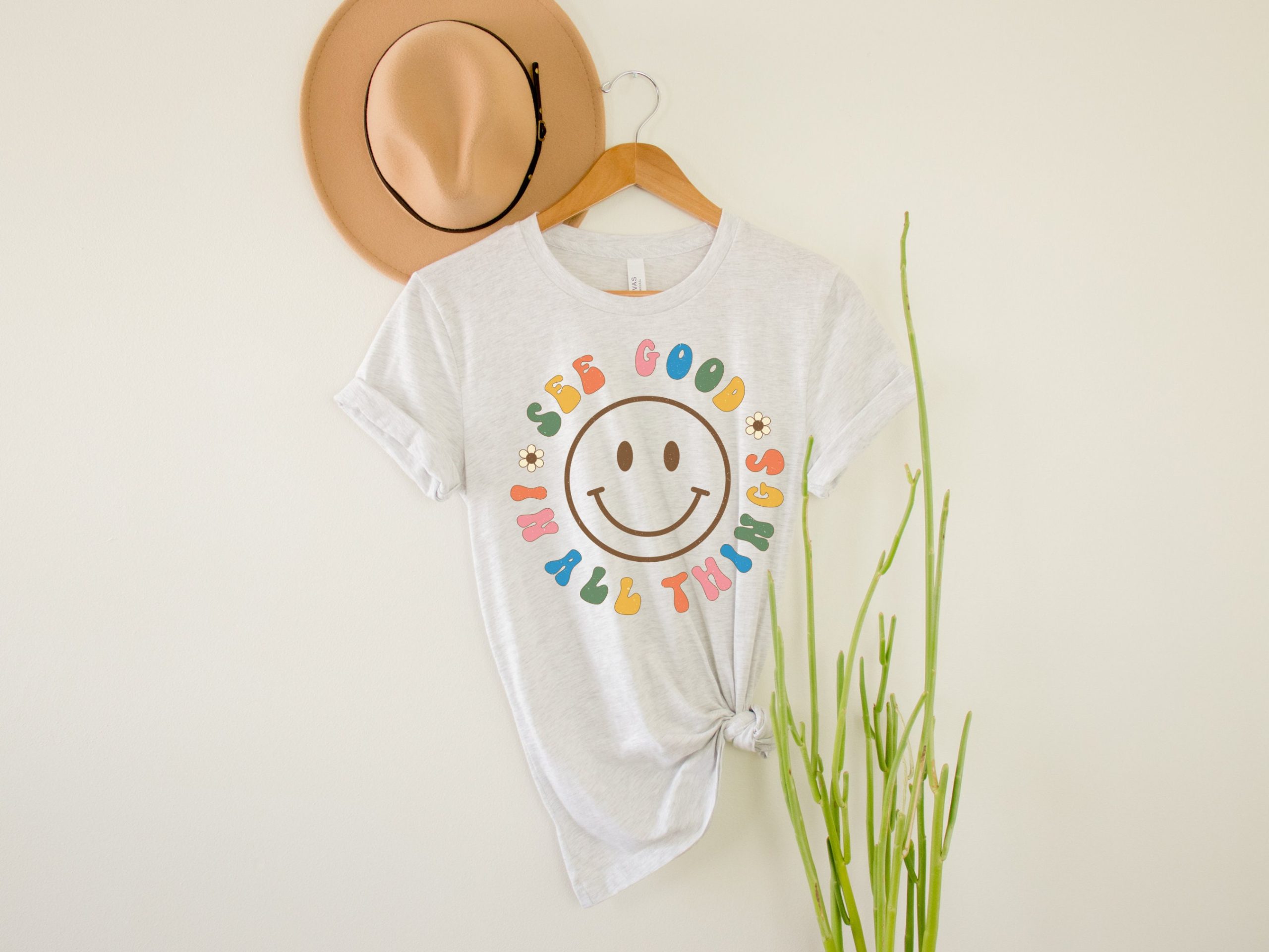 Smiley Face Happy Face Unisex T-Shirt Smiley Face Happy Face Unisex T-Shirt