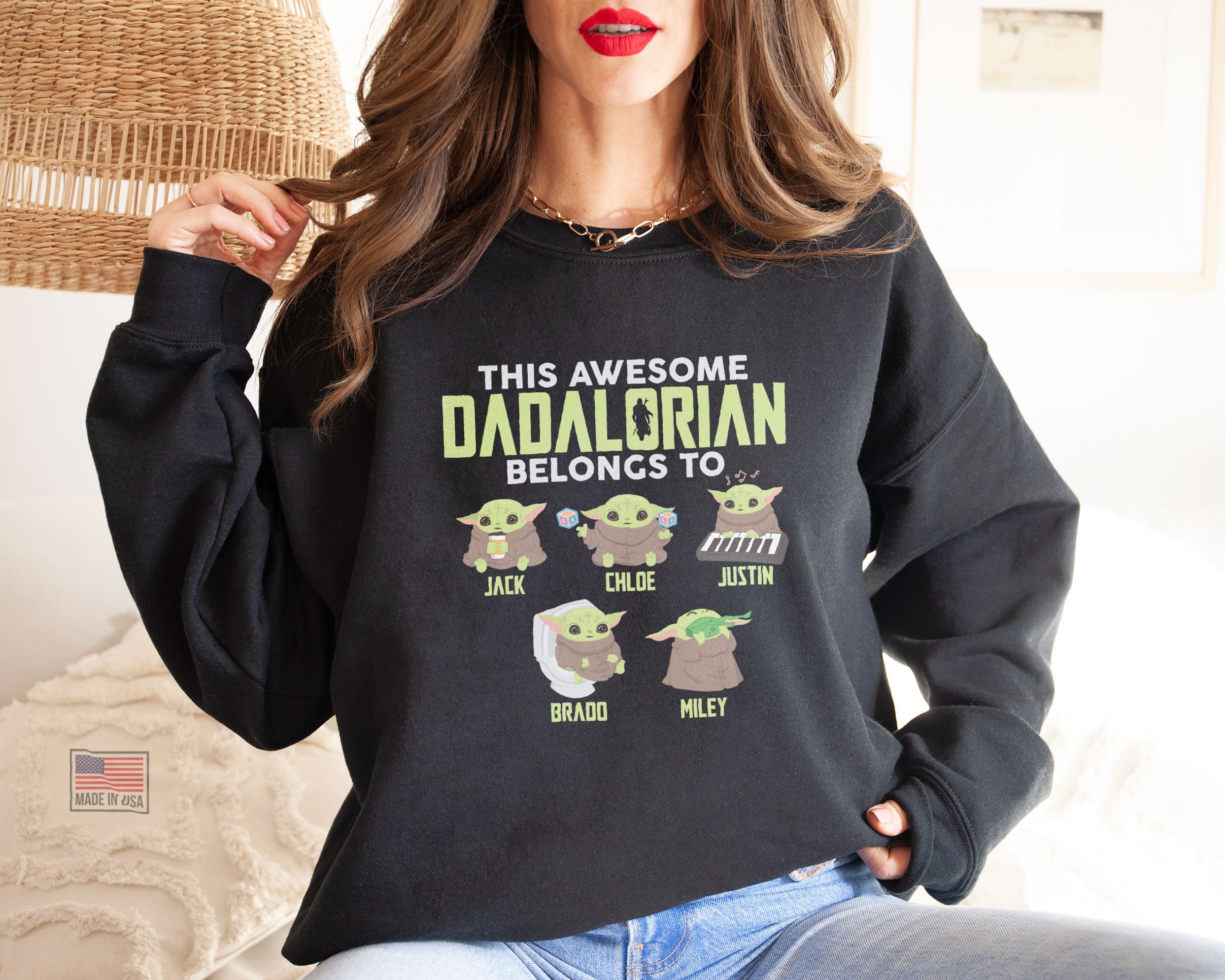 This Awesome Dadalorian Belongs To Personalized Dad Star Wars Baby Yoda Fathers Day Unisex T-Shirt This Awesome Dadalorian Belongs To Personalized Dad Star Wars Baby Yoda Fathers Day Unisex T-Shirt