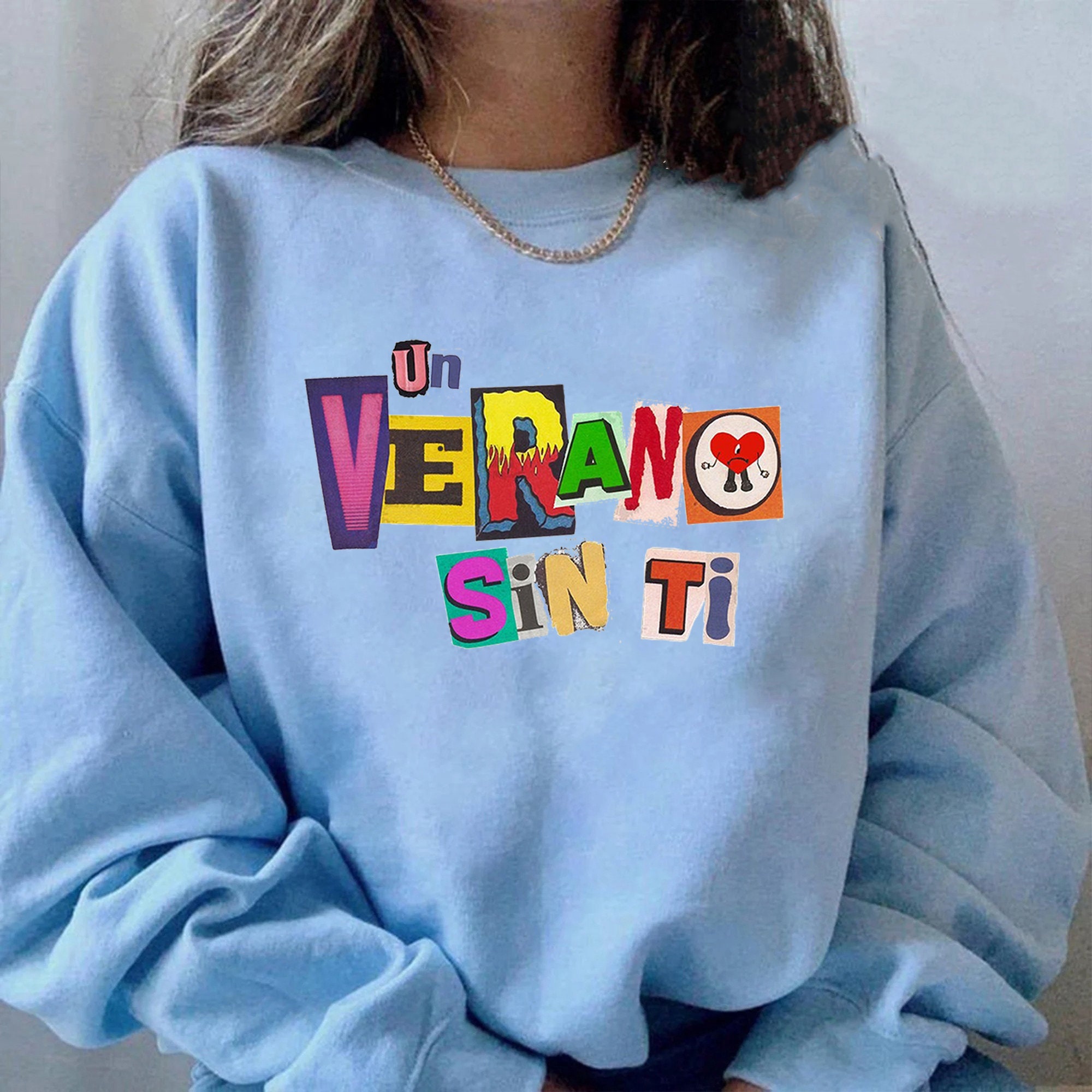 Un Verano Sin Ti Bad Bunny Art Unisex Sweatshirt Un Verano Sin Ti Bad Bunny Art Unisex Sweatshirt